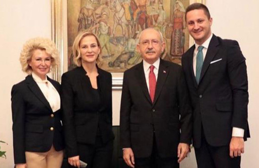 Mustafa Sarıgül'ün oğlu Ömer Sarıgül CHP'de! Babasının partisi var