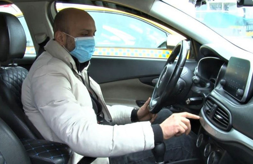 Sabiha Gökçen’de çılgına dönen kahya hem taksiciye hem müşteriye saldırdı