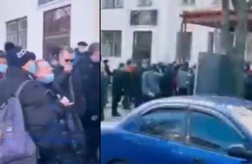 Rusya bombaladı Ukranyalılar askerlik şubelerine akın etti! Kiev'de gönüllü askerlik kuyruğu