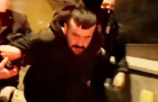 Aksaray'da kovalamacayla yakalandı! Akılalmaz tehdit: Gazeteyi yedireceğim