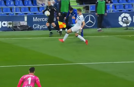 Enes Ünal taç çizgisinden gol attı herkes bunu konuşuyor