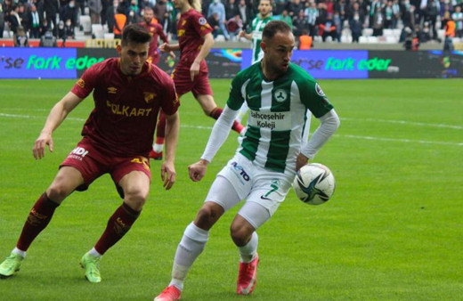 Giresunspor Göztepe'yi 3 golle geçti rakipi ateş hattına yolladı