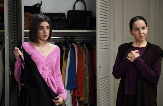 Baba dizisi Kübra Saruhanlı kim oynuyor gerçek adı nedir?