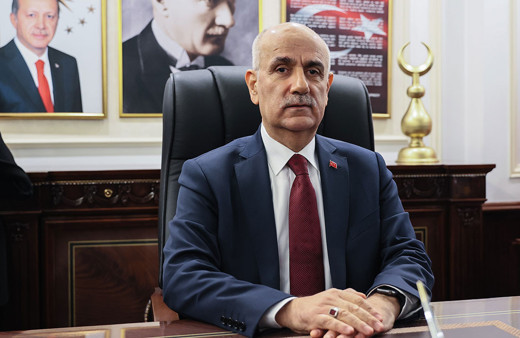 Tarım Bakanı Vahit Kirişçi'den ayçiçek yağı açıklaması! Türkiye'nin yeterli yağı var mı?