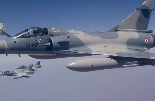 Fransa'dan Rusya'ya net mesaj savaş uçakları Polonya semalarında