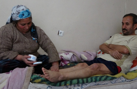 Hakkari'de eşine 3 yıldır gözü gibi bakıyor! Tek bir isteği var: Bu halini gördükten sonra...