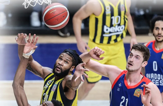 EuroLeague'nin Rusya kararına tepki gösteren Fenerbahçe'den Anadolu Efes'e eleştiri!