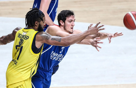 Ergin Ataman'dan Rus takımlarının maçlarının silinmesiyle ilgili açıklama