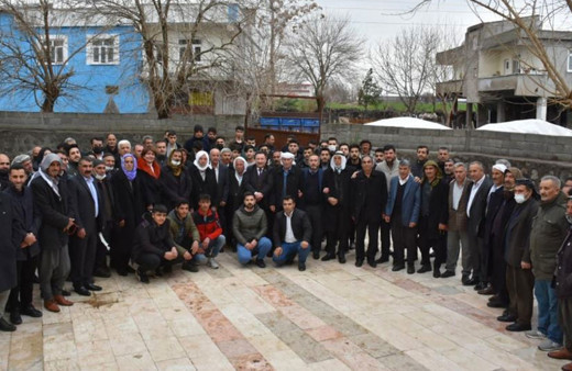 Diyarbakır Bağlar'da 500 kişi AK Parti'ye geçti