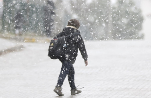 10 Mart Perşembe 11 Mart cuma günü okulların tatil olduğu iller Bursa, İstanbul, Sakarya, Kocaeli...