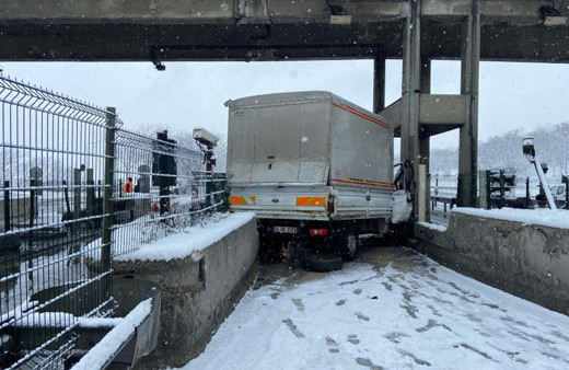 İstanbul’da kar kazaları! Yaralılar var