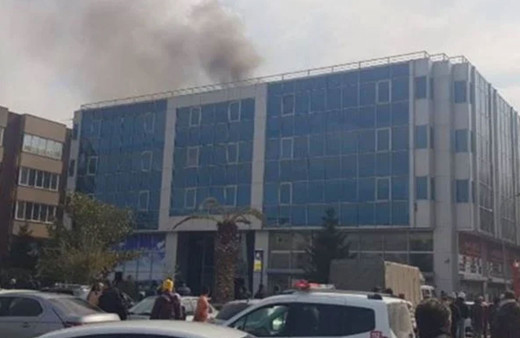 Oda TV'nin bulunduğu binada yangın çıktı