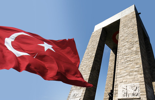 18 Mart resmi tatil mi okullar cuma günü tatil mi yarım gün mü?