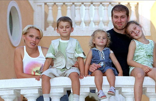 Abramoviç’in eski eşi İrina panikte! 660 milyon dolar parayla Londra’da saklanıyor