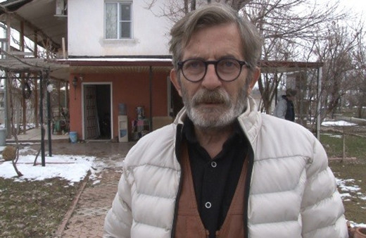 Komşuları haber verdi hayatının şokunu yaşadı! 700 bin TL'lik koleksiyonu çalındI