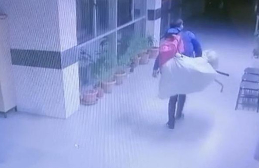 İstanbul'da 'tuvalet için okula girdim' diyen Türkmen gencin foyası ortaya çıktı! Meğer polisi görünce...