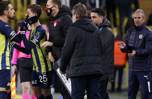 Mahfi Eğilmez'den Fenerbahçe yönetimine açık mektup: İsmail Kartal...