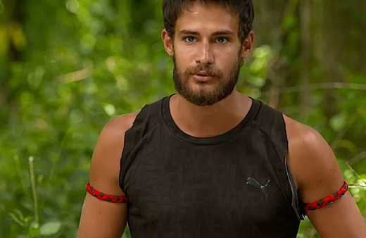 Survivor All Star 2022 aşk bombası Batuhan Karacakaya'nın sevgilisi Yağmur Banda kimdir kaç yaşında