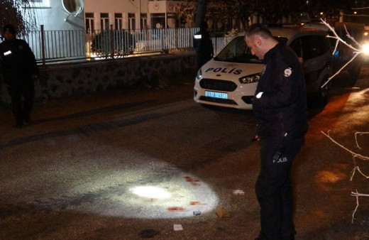 Elazığ'da Japon turisti bıçaklayan şahıs cezaevinden çıkar çıkmaz yoldan geçen birini vurdu