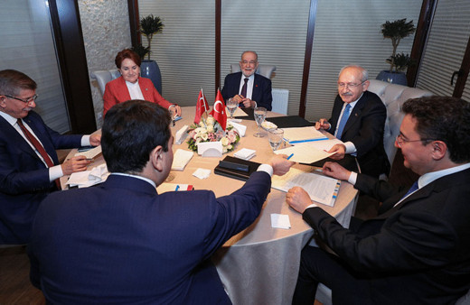 Altılı masa Ali Babacan'ın ev sahipliğinde bugün toplanıyor Babacan üç öneri götürdü