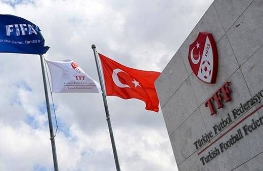 Başakşehir'den MHK ve TFF'ye istifa çağrısı