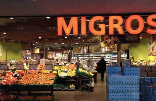 60 yaş üstünün kapısına gidiyor Migros Ramazan erzak kolisi bu yıl iki çeşit