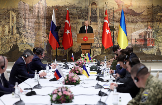 Rusya'nın 'ateşkes' amacı farklı! Ruslardan kurtarılan kenlerde sokaklar çürümüş ceset dolu