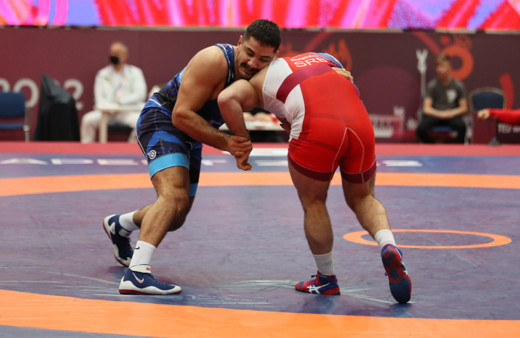 Milli güreşçimiz Taha Akgül dokuzuncu Avrupa şampiyonluğunu kazandı