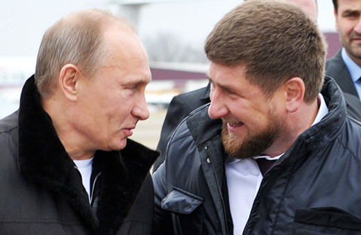 Putin Çeçen lider Ramazan Kadirov'a korgeneral rütbesi verdi