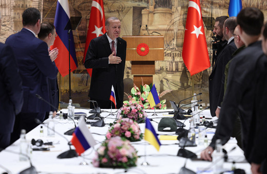 Hollanda'da Türkiye'nin diplomasi trafiğine övgü: Erdoğan'a Nobel Barış Ödülü verilebilir