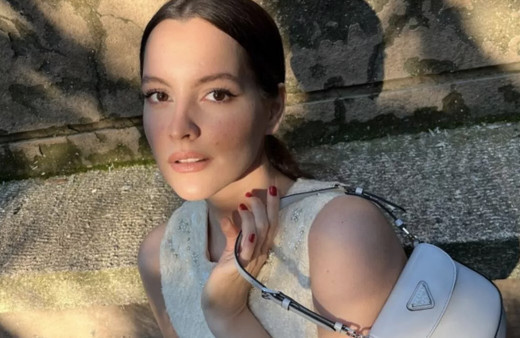 Camdaki Kız Pera kimdir kitapta hikayesi nasıl? Pera ne demek anlamı