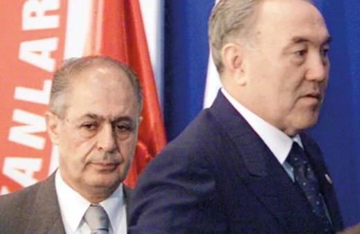 Ahmet Necdet Sezer'in cumhurbaşkanıyla 'güzel kız' muhabbeti