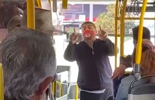 Yolcuyla tartışan şoförün sözleri video sosyal medyada viral oldu