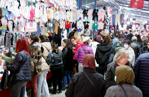 Edirne'ye 3 ayda 500 binden fazla kişi geldi koca şehir Bulgar pazarı oldu