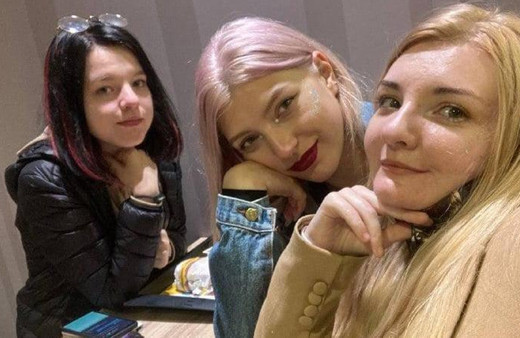 Çıplak fotoğraflar attılar! İğrenç mesajları Ukraynalı kadınlar ifşa etti: Birçok erkek beni...