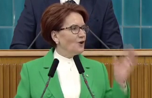 Yerinden hopladı aklı çıktı! 'Ay korkuttun beni be' diyen Meral Akşener tepki gösterdi: Kahkahaya boğdu