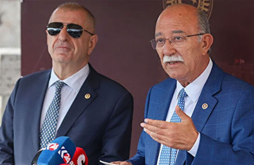 Ümit Özdağ'ın Zafer Partisi'nde istifa depremi! İki milletvekilinden biri istifa etti