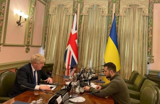 İngiltere Başbakanı Johnson, Kiev'e gelerek Devlet Başkanı Zelenskiy ile görüştü