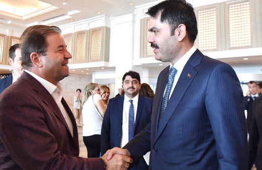 M’EXPO siyasetin gergin yüzüne boyun eğmedi