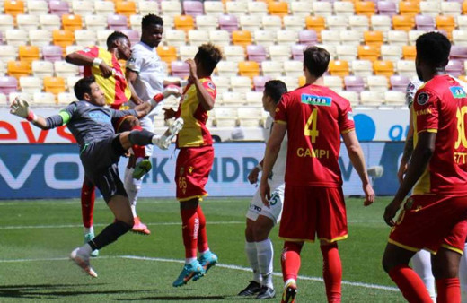 Yeni Malatyaspor bitime 6 hafta kala küme düştü Giresunspor tek attı 3 aldı