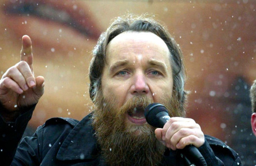 Putin'in akıl hocası Dugin'den İstanbul görüşmeleri için çarpıcı iddia! Kimyasal kullanımı tehdidi