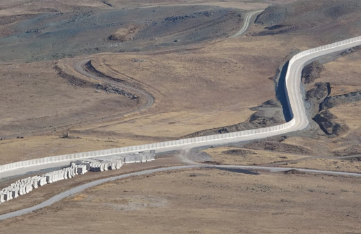 Türkiye sınır güvenliğini en üst düzeye çıkarıyor! En riskli 1028 kilometrelik bölüme duvar örüldü