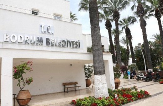 Bodrum Belediyesi Özel Kalem Müdürü görevden uzaklaştırıldı