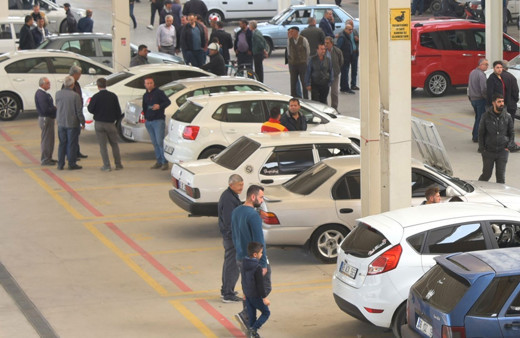 İkinci el online oto pazarında martta en çok satılanlar belli oldu en hızlı Fiat satıldı