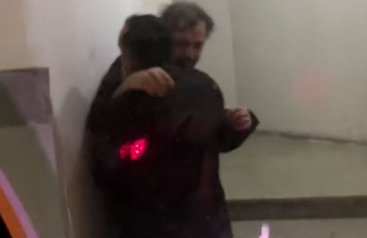 Nejat İşler sarhoş görüntüsüyle ibretlik! Yerlerde süründü zavallı bir haldeydi