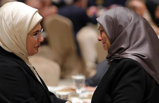 Başak Cengiz'in ailesi Erdoğan çiftiyle buluştukları iftarı anlattı