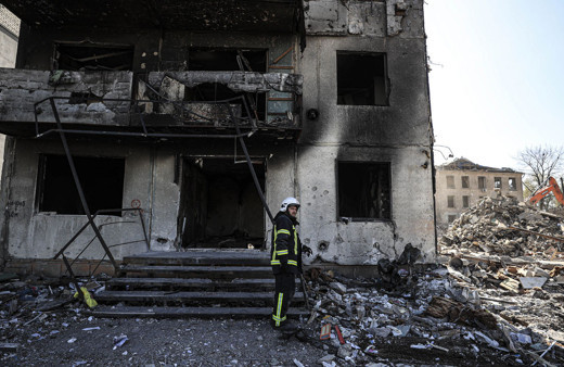 Kiev Belediye Başkanı Kliçko, kentin bombalandığını duyurdu