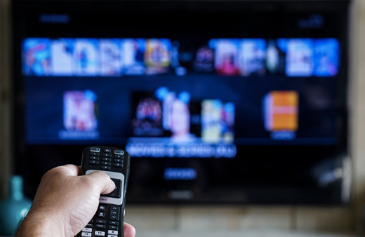 FOX TV gemileri yaktı yeni dizi geliyor! 8 yıl sonra ünlü oyuncu ile el sıkıştı artık kadroda