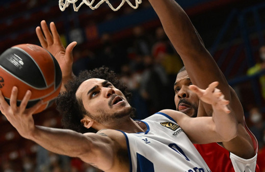 Olimpia Milano'yu deviren Anadolu Efes'ten Final Four yolunda ilk adım