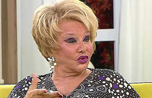 Selin Karacehennem'e gelen bekaret sorusu olay oldu: Kocam sürekli yüzüme vuruyor